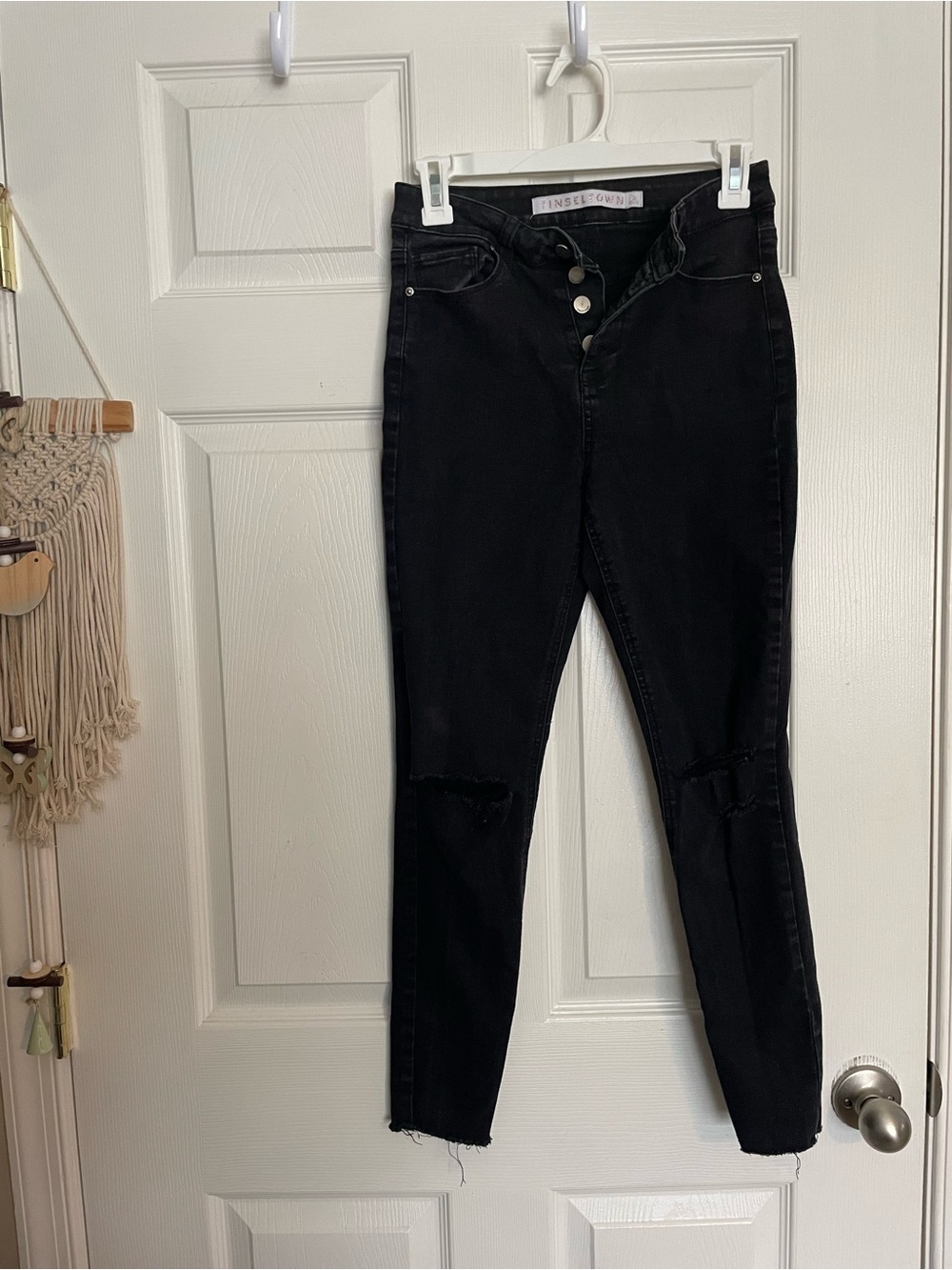 Tinseltown Women’s size 3 High-Waisted Black Women’s Button-Fly Jeans